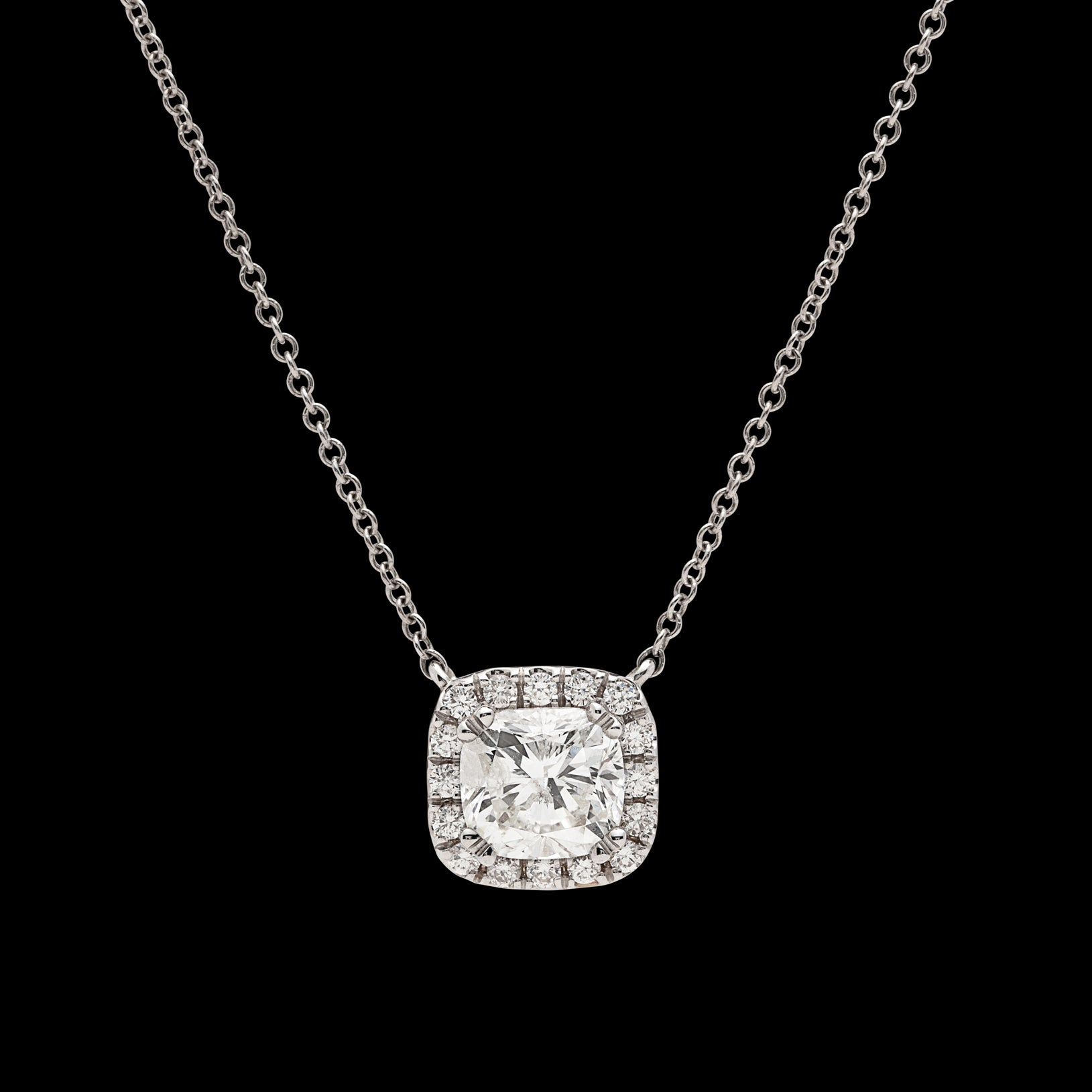 Dainty Beautiful Solitaire Diamond Necklace