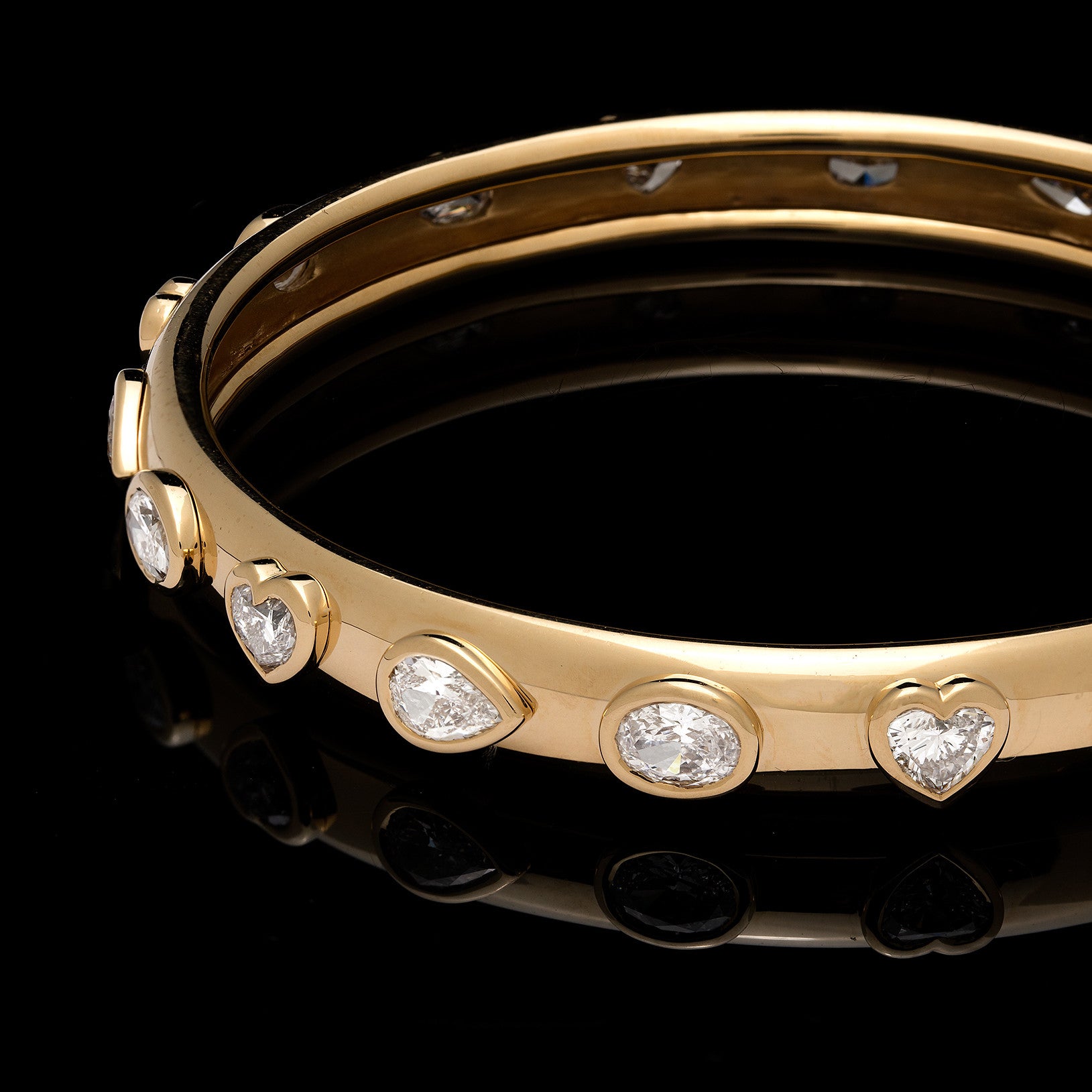 Fancy Cartier Design Gold Bracelet