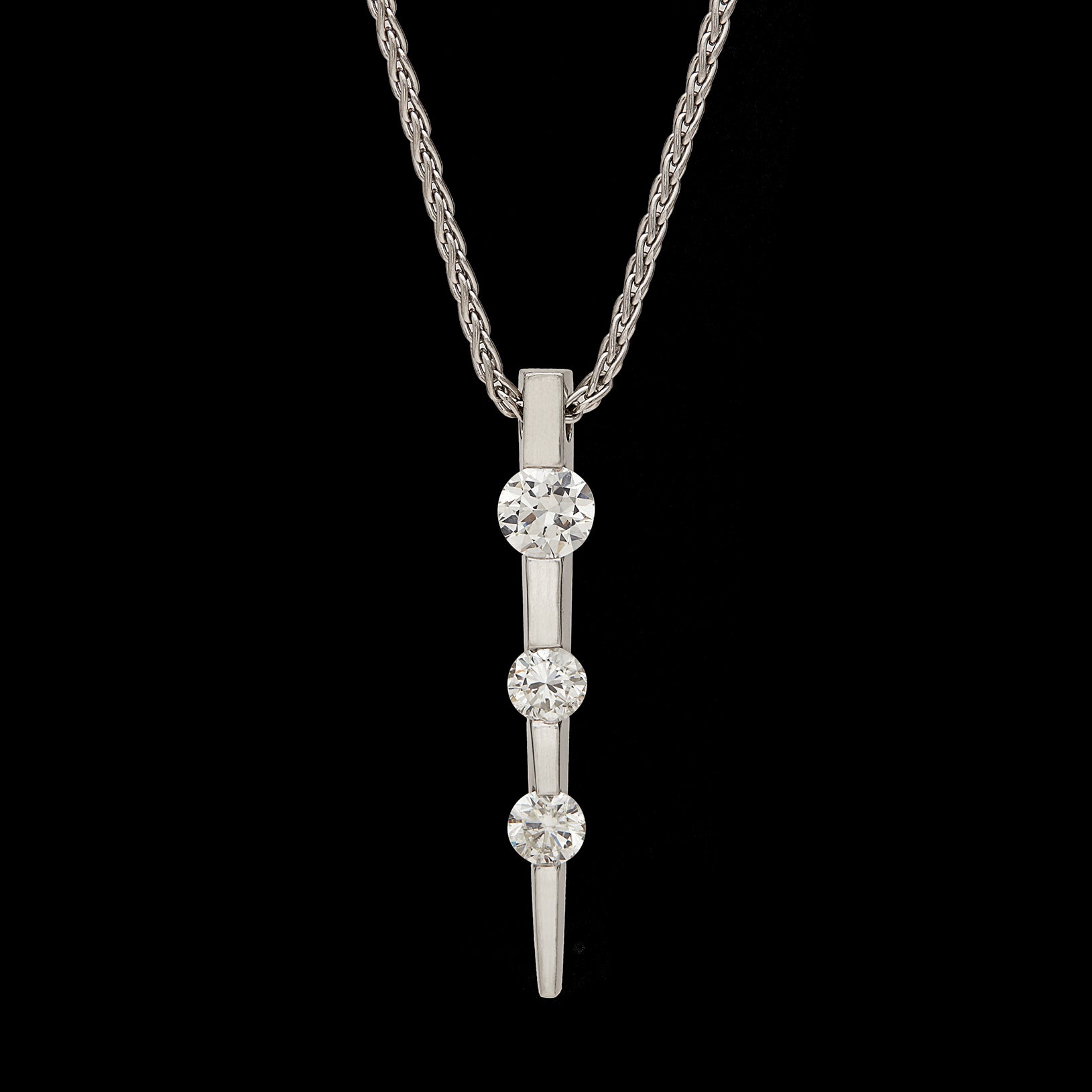 Graduated Diamond Necklace Anniversary Gifts In 14K White Gold