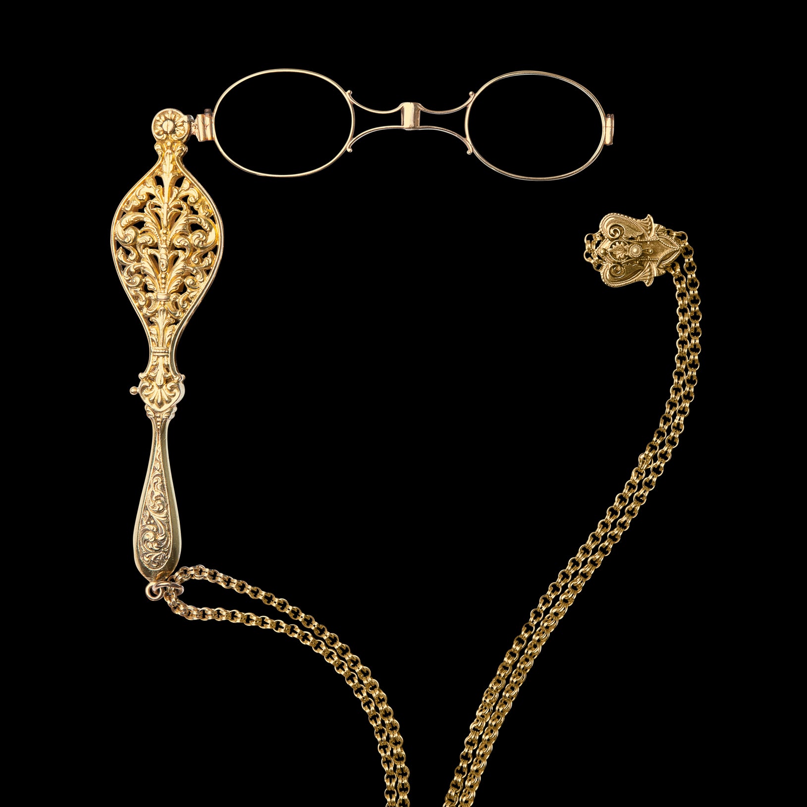 Glasses chain in old gold color
