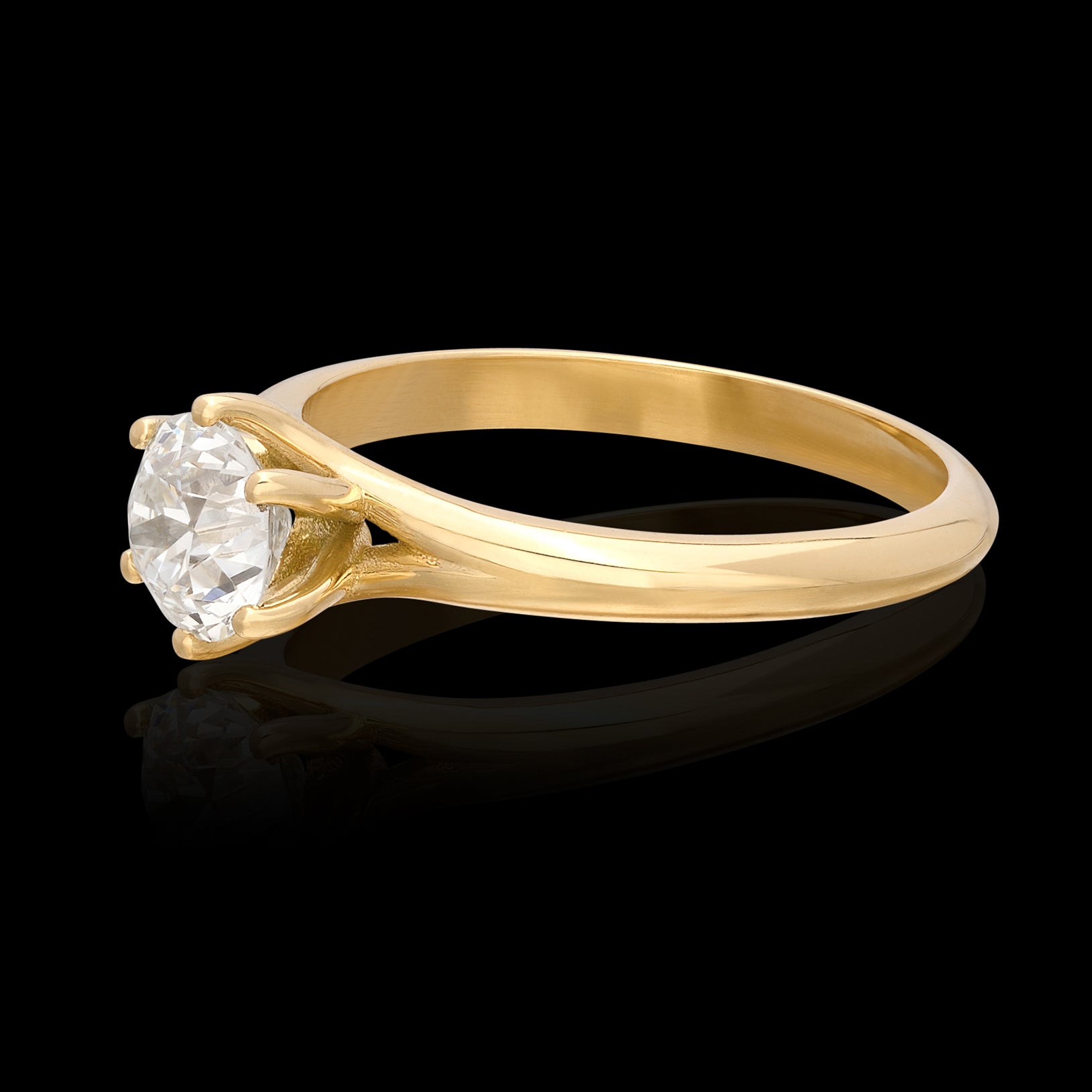 .33 Old European Three Stone Diamond Ring in 18K Yellow Gold